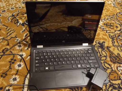 Zdjęcie oferty: Laptop Kiano 11,6 cala 360 stopni Zabrze