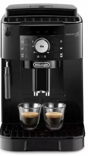 Zdjęcie oferty: Ekspres ciśnieniowy do kawy z młynkiem spieniacz Delonghi ECAM12.123.B (P)