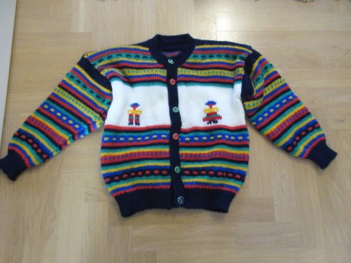 Zdjęcie oferty: Sweter włóczka handmade kolorowy 116 122 wzorzysty