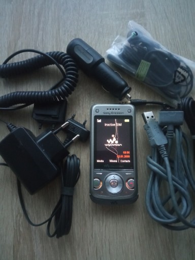 Zdjęcie oferty: Orginalny telefon Sony Ericsson W 760i 