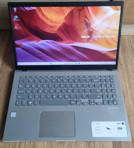 Zdjęcie oferty: Laptop ASUS VIVOBOOK 15 cali 