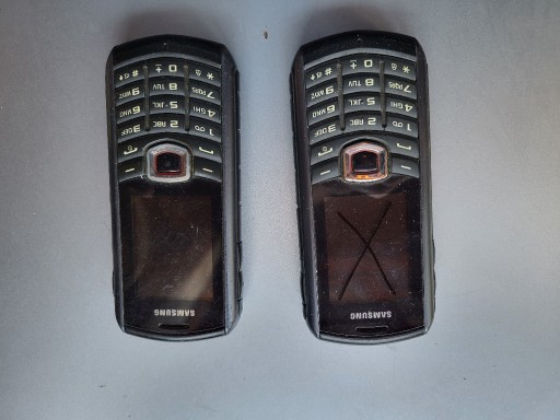 Zdjęcie oferty: telefon SAMSUNG GT-B2710 2szt