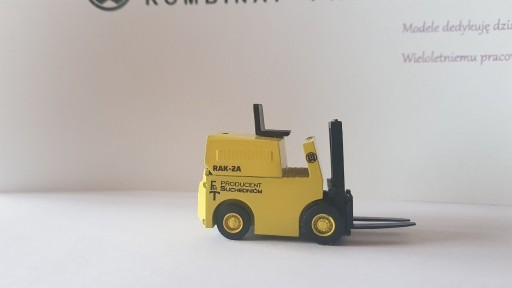 Zdjęcie oferty: Wózek widłowy Rak Suchedniów 1:43 HSW