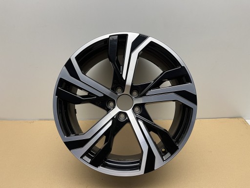 Zdjęcie oferty: Felga Aluminiowa VOLVO S60 V60 XC60 II S90 V90 8J 19'' ET42 NR 32271991