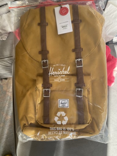 Zdjęcie oferty: Nowy plecak z metką Herschel złoty 25L