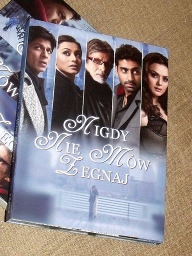 Zdjęcie oferty: NIGDY NIE MÓW ŻEGNAJ / 2 x dvd / plakat / 