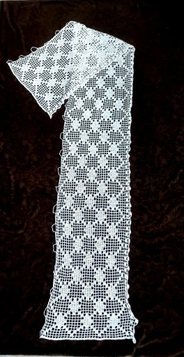 Zdjęcie oferty: Firanka robiona na szydełku, wymiary 184x35cm