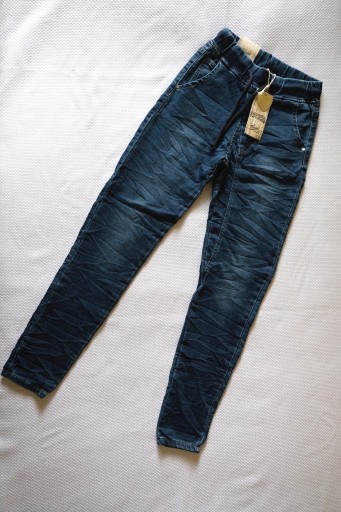 Zdjęcie oferty: Dziewczęce jeansy granatowe spodnie S p.o.p.seven