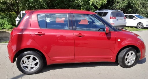 Zdjęcie oferty: Suzuki Swift 2005 5-drzwiowy, klima, elektryka