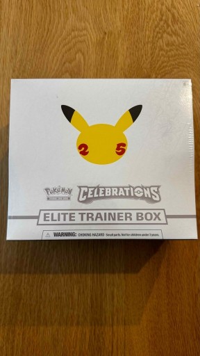 Zdjęcie oferty: Pokemon Trading Card Game Elite Trainer Box Celebrations 25