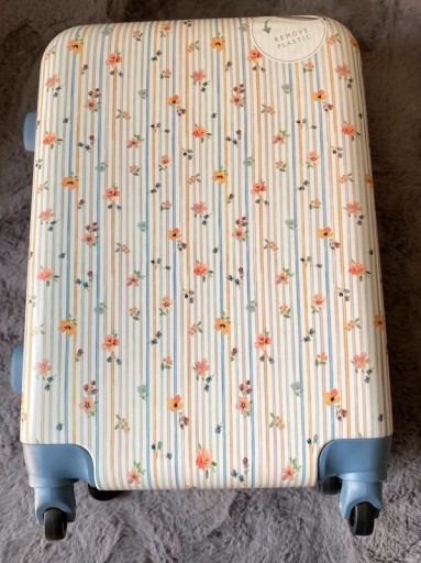 Zdjęcie oferty: Parfois nowa walizka podróżna rozmiar S