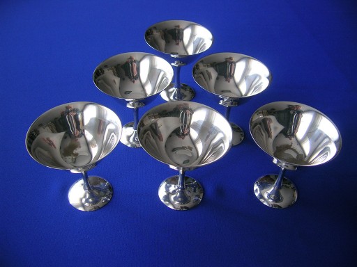 Zdjęcie oferty: HEFRA _ 6 kieliszków platerowanyh srebrem HEFRA