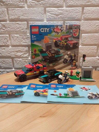 Zdjęcie oferty: LEGO City 60319 Akcja strażacka i policyjny pościg.