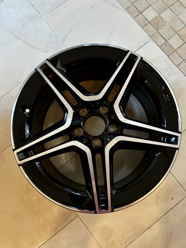 Zdjęcie oferty: Felga AMG - C KLASA AMG 18” W205