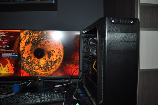 Zdjęcie oferty: Komputer i9 9900K 16Gb  1Tb ssd  XFX RX580 8Gb 