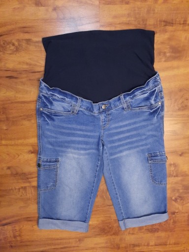 Zdjęcie oferty: Spodenki jeansowe ciążowe cargo Bpc Mama 42 XL