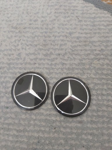 Zdjęcie oferty: Znaczek logo emblemat mercedes benz 56 mm