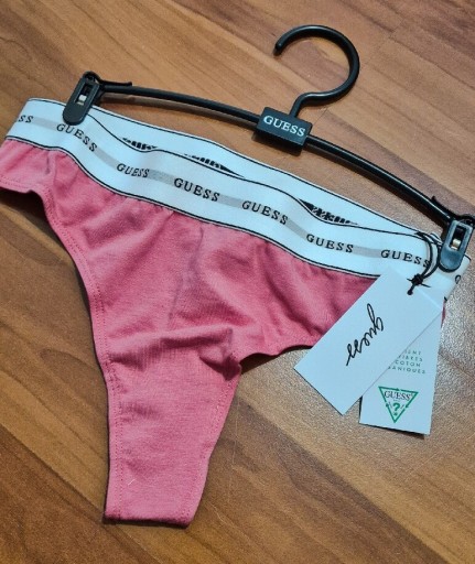 Zdjęcie oferty: Majtki damskie stringi GUESS L nowe figi bikini