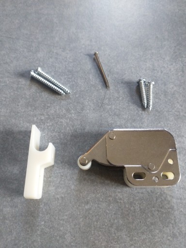 Zdjęcie oferty:  Zatrzask MINI LATCH, KAMPER, JACHT, PUSH TO OPEN