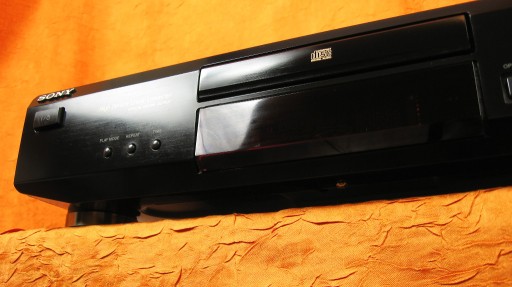 Zdjęcie oferty: SONY CDP-XE220 odtwarzacz płyt kompaktowych cd player