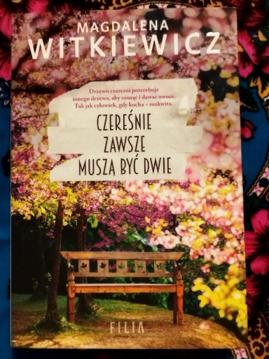 Zdjęcie oferty: Czereśnie zawsze muszą być dwie M. Witkiewicz 