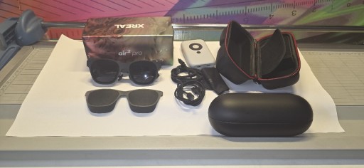 Zdjęcie oferty: XREAL AIR 2 PRO  OKULARY GOGLE AR VR DO 120HZ MICRO-OLED SONY GWARANCJA