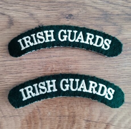 Zdjęcie oferty: Naszywki brytyjskie The Irish Guards