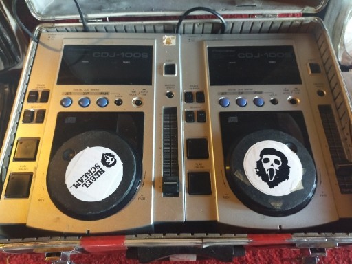 Zdjęcie oferty: Pioneer cdj100s x2 odtwarzacze DJ walizka chinche