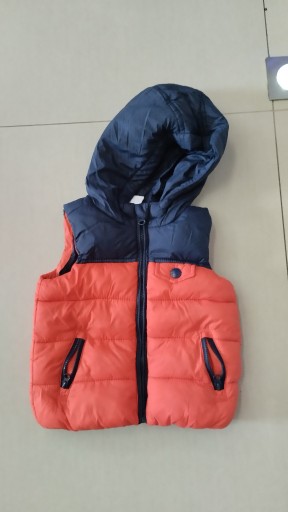 Zdjęcie oferty: F&F Baby Bezrękawnik Sportowy rozm.3-6 m-cy