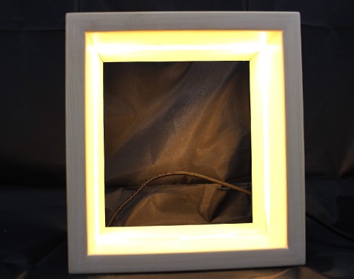 Zdjęcie oferty: Lampka drewniana, bielona, LED, 100 % drewno 
