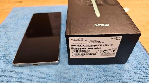 Zdjęcie oferty: Samsung Galaxy NOTE 20 8GB/256