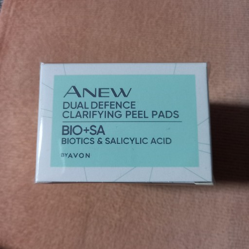 Zdjęcie oferty: Avon Anew BIO+SA płatki peelingujące z biotykami