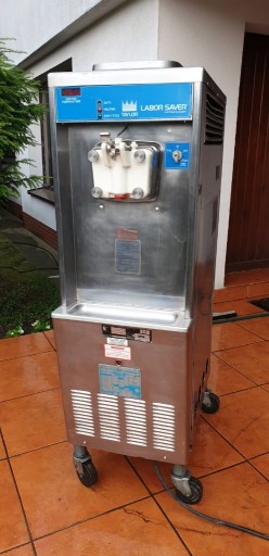 Zdjęcie oferty: Maszyna automat do lodów włoskich TAYLOR