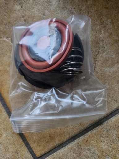 Zdjęcie oferty: MEMBRANA ODMA POKRYWY ZAWORÓW ZESTAW OPEL ASTRA CORSA BUICK CHEVROLET