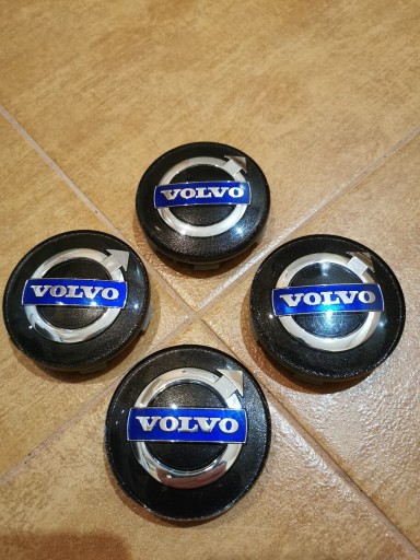 Zdjęcie oferty: Znaczek emblemat felg oryginalne Volvo