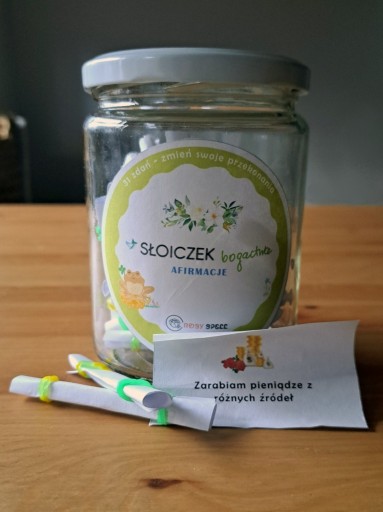 Zdjęcie oferty: Słoiczek z afirmacjami BOGACTWO 31 zdań  PRZYCIĄGNIJ PIENIĄDZE