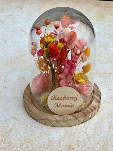 Zdjęcie oferty: Szklana kopuła z suszonymi roślinami, Dzień Matki