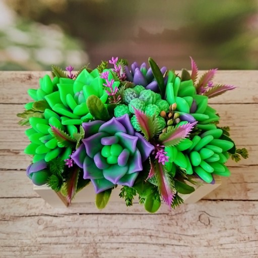 Zdjęcie oferty: Kwiaty Mydlane SUKULENTY Prezent Bukiet Flower Box