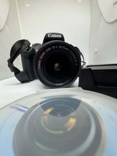 Zdjęcie oferty: Aparat Canon EOS 2000D gwarancja stan idealny