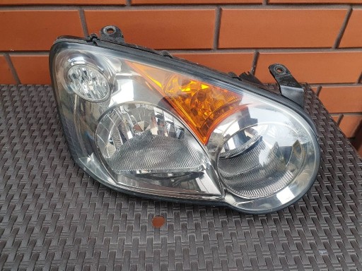 Zdjęcie oferty: Lampa prawy przód subaru impreza 2003-