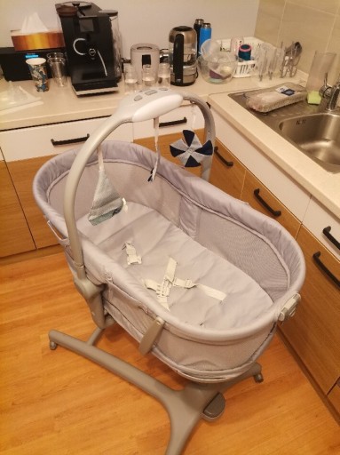 Zdjęcie oferty: Chicco baby hug pro, 5w1, jak nowe.