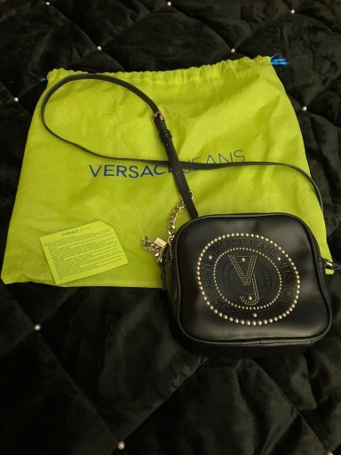 Zdjęcie oferty: Mała torebka Versace Jeans logowana na ramię ideał