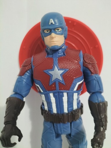 Zdjęcie oferty: Kapitan Ameryka Figurka Marvel Avengers  