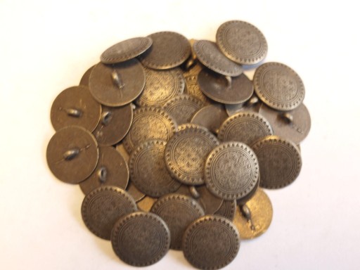 Zdjęcie oferty: Metalowe guziki nawlekane, fi 17 mm stare złoto