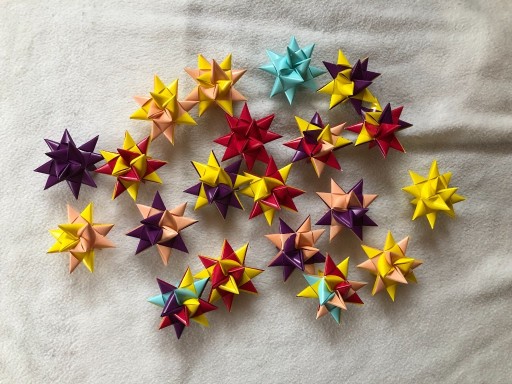 Zdjęcie oferty: Gwiazdki z papieru, ozdoby świąteczne, handmade