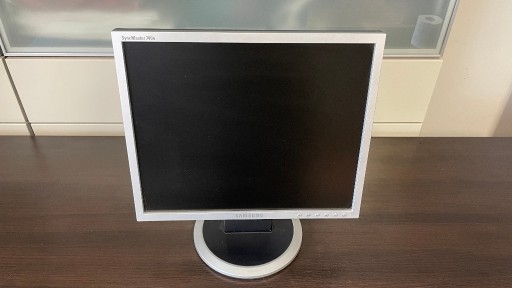 Zdjęcie oferty: Samsung SyncMaster 740N