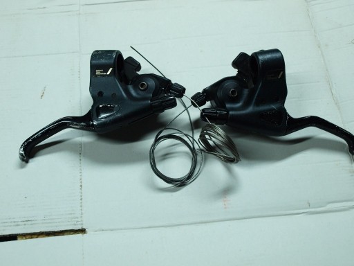 Zdjęcie oferty: Klamkomanetki Deore DX Retro3X7 XT