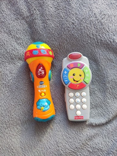 Zdjęcie oferty: Pilot Fischer Price + muzyczny mikrofon VTech