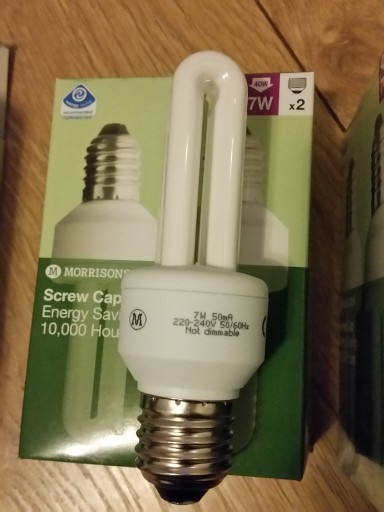 Zdjęcie oferty: Świetlówka energooszczędna morrisons 7W/40W E27