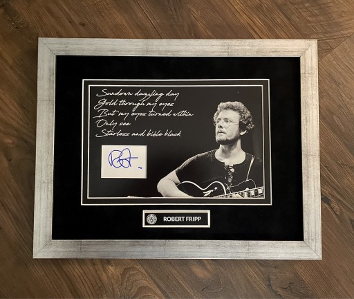 Zdjęcie oferty: ROBERT FRIPP - King Crimson autograf + certyfikat